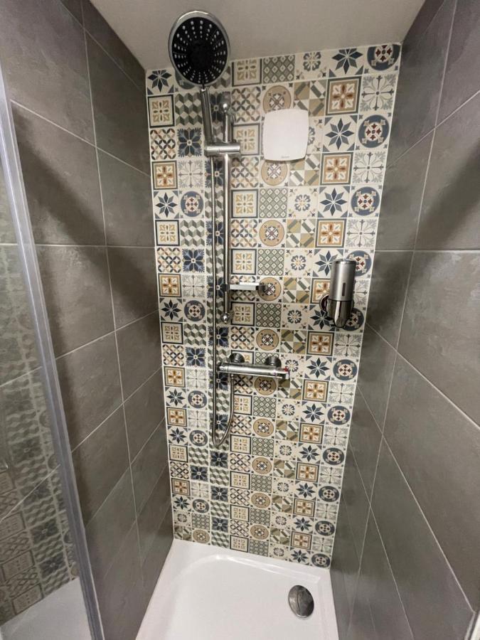Appartement Ô'Bon'Plan à Givors Extérieur photo