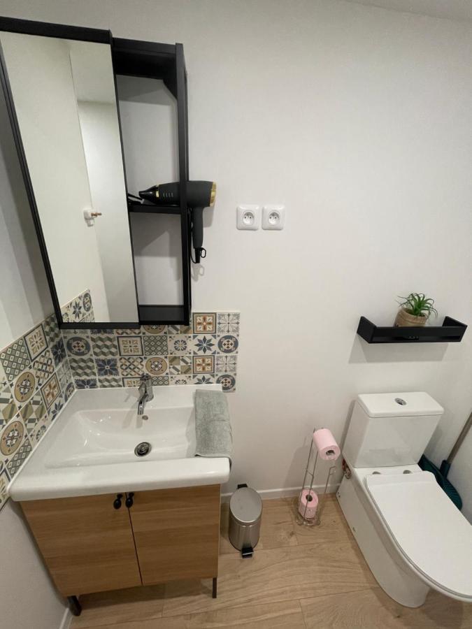 Appartement Ô'Bon'Plan à Givors Extérieur photo